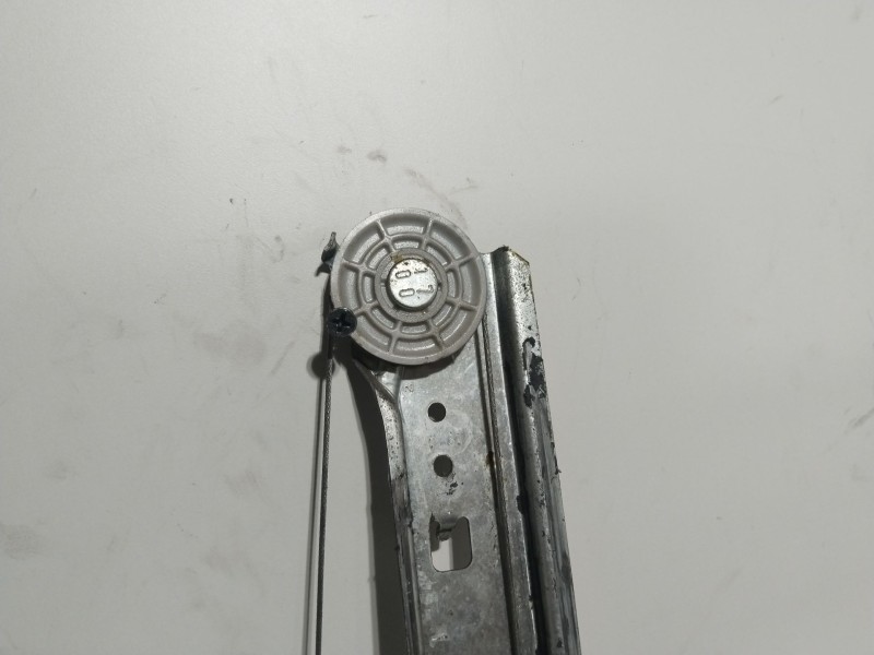 Recambio de elevalunas delantero izquierdo para mercedes-benz clase a (w168) 140 (168.031) referencia OEM IAM 191745XXX  