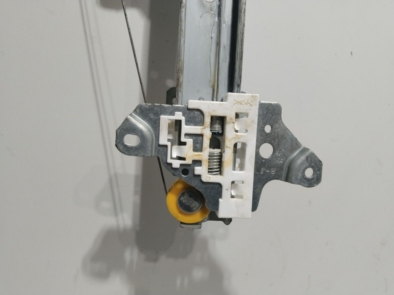 Recambio de elevalunas delantero derecho para nissan x-trail iii (t32_, t32r, t32rr) 1.3 dig-t referencia OEM IAM 807506RN1A  