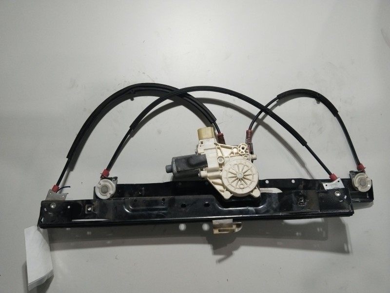 Recambio de elevalunas delantero izquierdo para ford s-max (wa6) 2.0 tdci referencia OEM IAM 0130822287  