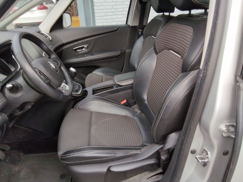 renault grand scénic iv (r9_) del año 2018