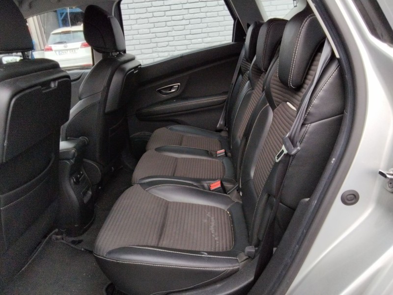 renault grand scénic iv (r9_) del año 2018