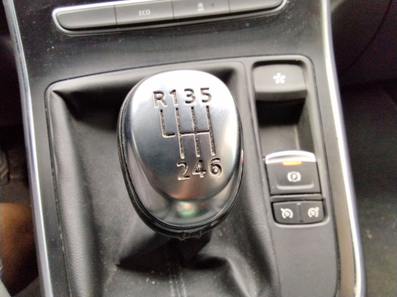 renault grand scénic iv (r9_) del año 2018