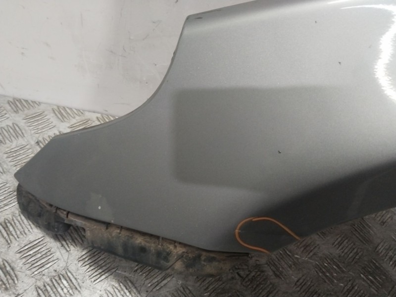 Recambio de aleta delantera izquierda para bmw 5 (e60) 525 d referencia OEM IAM 41357111429  