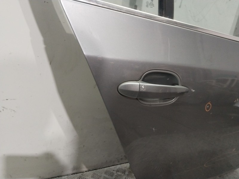 Recambio de puerta trasera derecha para bmw 5 (e60) 525 d referencia OEM IAM 41009631832  