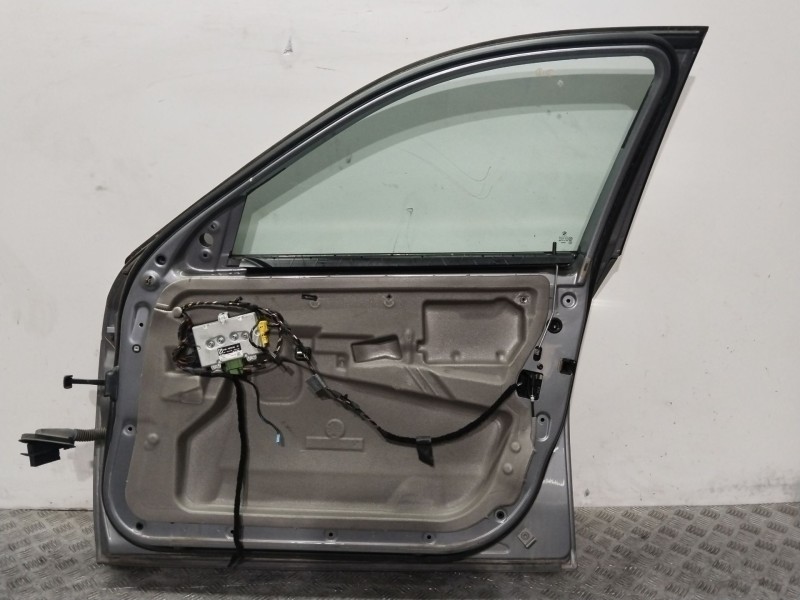 Recambio de puerta delantera derecha para bmw 5 (e60) 525 d referencia OEM IAM 41515A2A3A6  