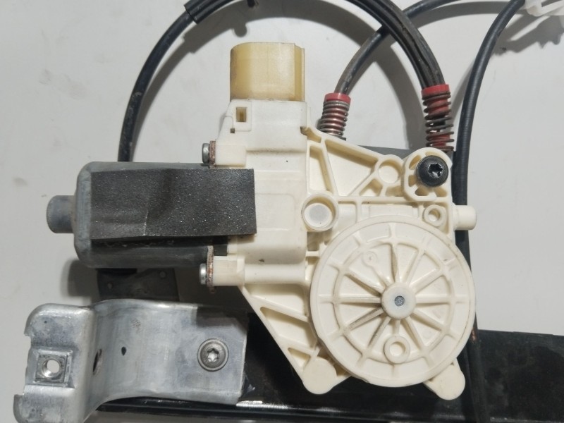 Recambio de elevalunas trasero derecho para ford s-max (wa6) 2.0 tdci referencia OEM IAM 0130822287  