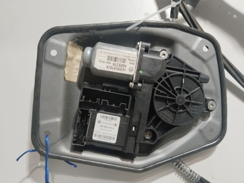 Recambio de elevalunas delantero derecho para volkswagen golf v berlina (1k1) highline referencia OEM IAM 1K0959702K  CONFORT