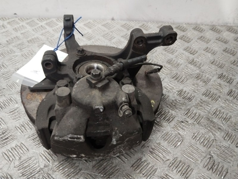 Recambio de mangueta delantera izquierda para opel zafira b cosmo referencia OEM IAM 13197800  