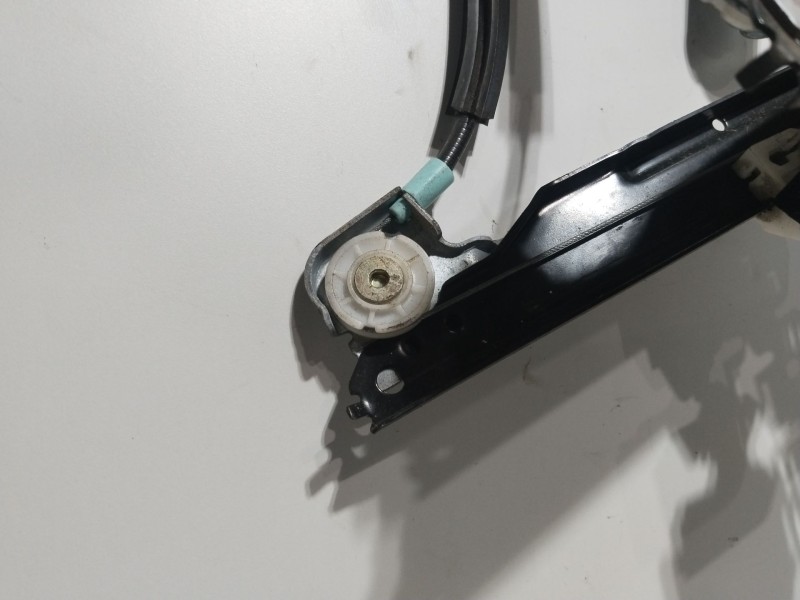 Recambio de elevalunas delantero derecho para chrysler voyager (rg) crd grand voyager limited referencia OEM IAM AY2621002771  