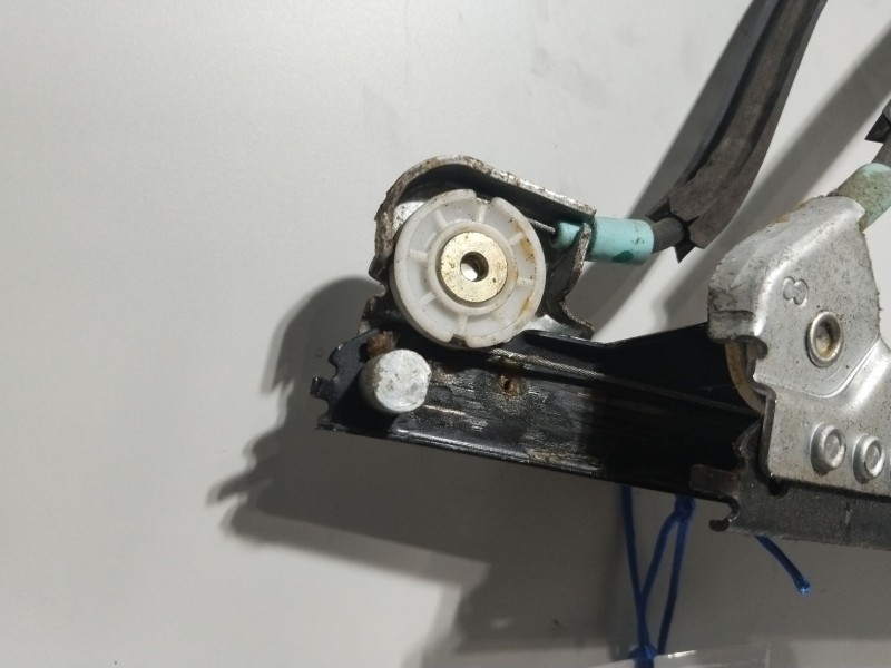 Recambio de elevalunas delantero derecho para chrysler voyager (rg) crd grand voyager limited referencia OEM IAM AY2621002771  