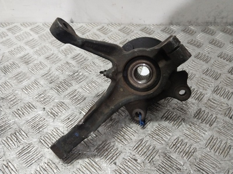 Recambio de mangueta delantera derecha para ford ecosport trend referencia OEM IAM CN153K170  
