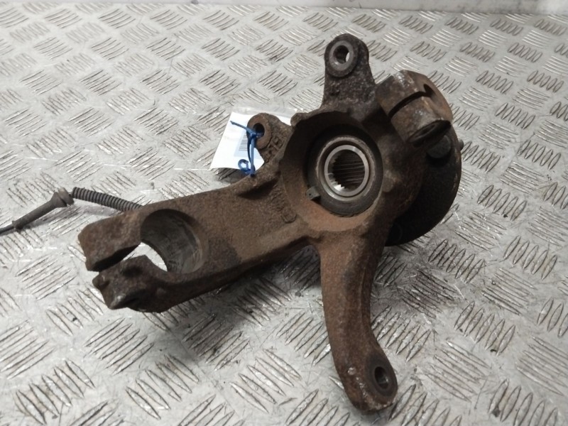 Recambio de mangueta delantera izquierda para ford fusion (cbk) ambiente referencia OEM IAM 2N1J3K171A1C  