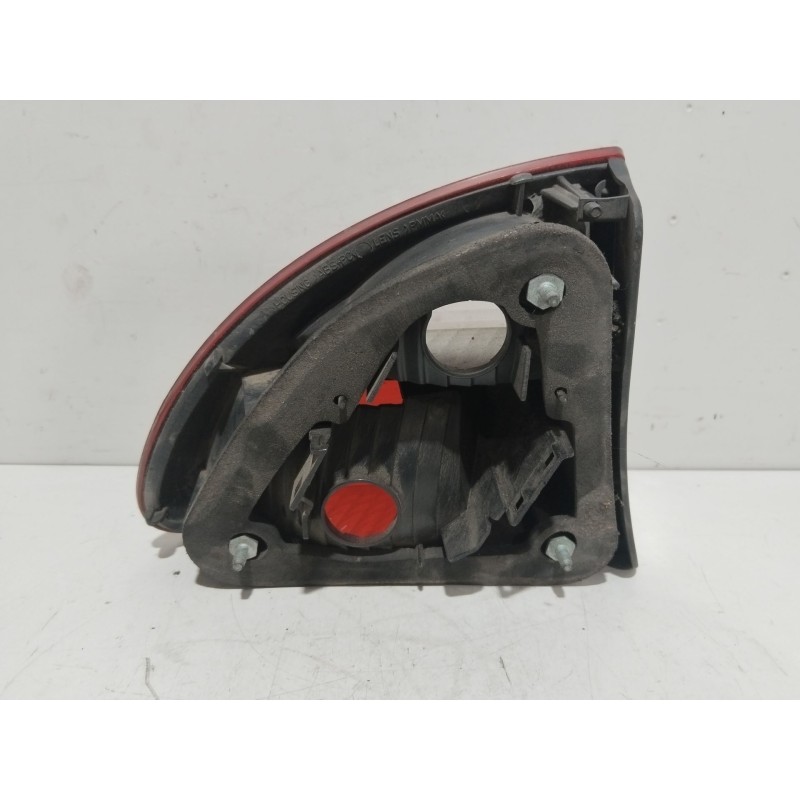 PILOTO TRASERO DERECHO 1M6945112  - imagen 3