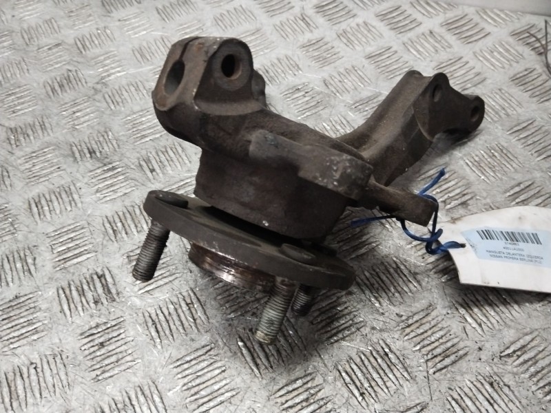 Recambio de mangueta delantera izquierda para nissan primera berlina (p12) acenta referencia OEM IAM 40011AU000  