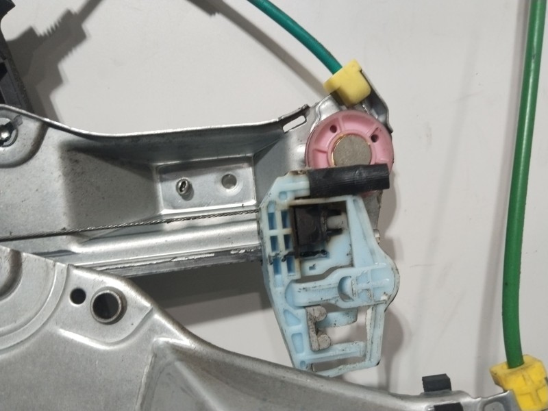 Recambio de elevalunas delantero derecho para opel corsa d expression referencia OEM IAM 541613212  