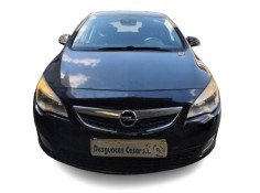 opel astra j (p10) del año 2010