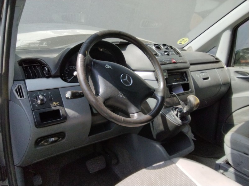 mercedes-benz viano (w639) del año 2007