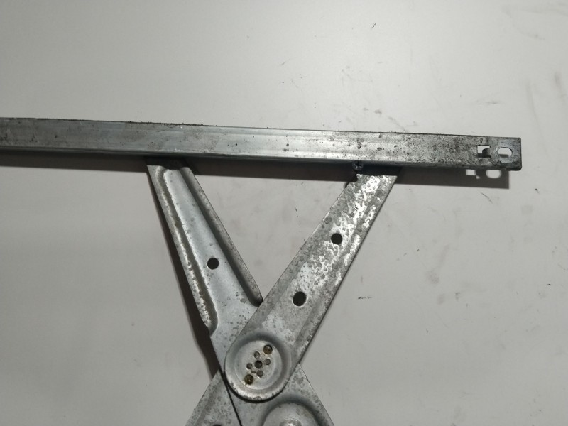 Recambio de elevalunas delantero derecho para kia sorento 2.5 crdi ex referencia OEM IAM 824603E000  