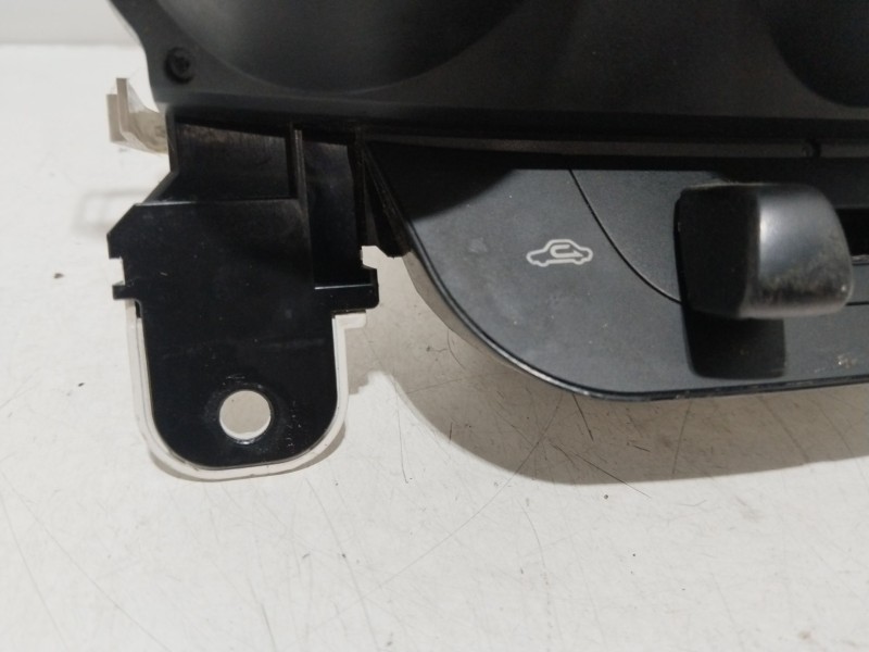 Recambio de mando calefaccion / aire acondicionado para mazda 2 (de_, dh_) 1.3 (de3fs) referencia OEM IAM   