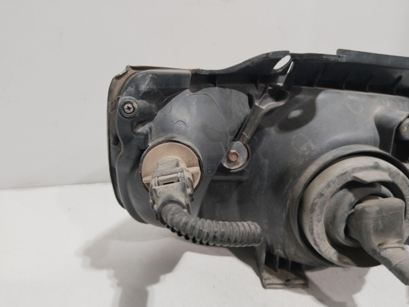 Recambio de faro izquierdo para hyundai matrix (fc) 1.5 crdi referencia OEM IAM 9210317030  
