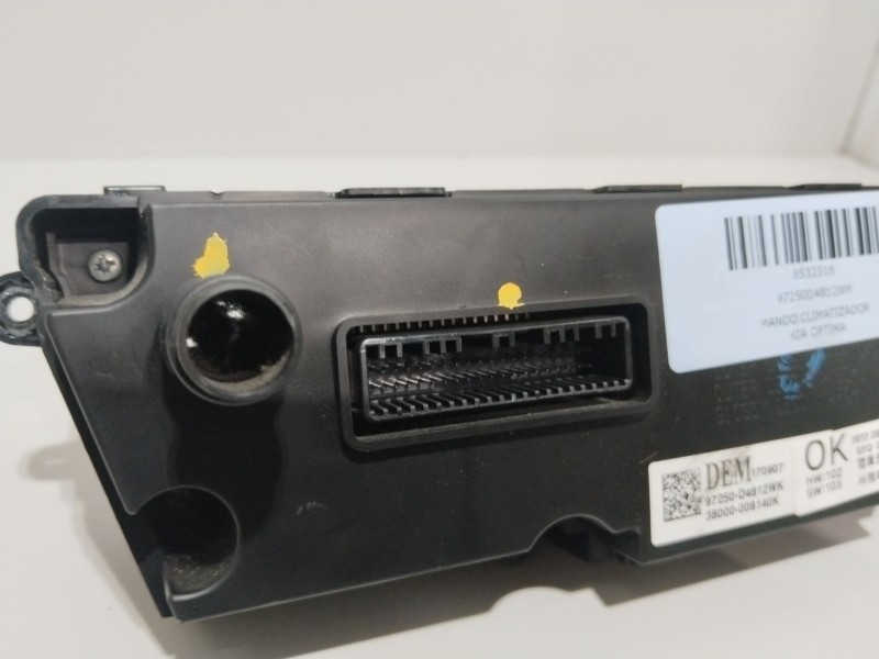 Recambio de mando climatizador para kia optima concept referencia OEM IAM 97250D4812WK  