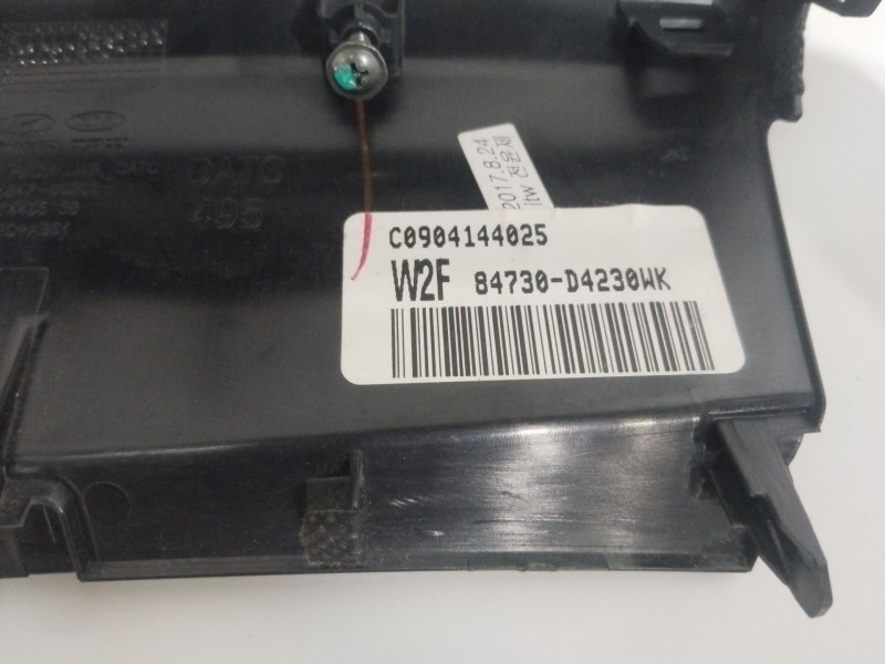 Recambio de guarnecido salpicadero interior para kia optima concept referencia OEM IAM 84730D4230WK  