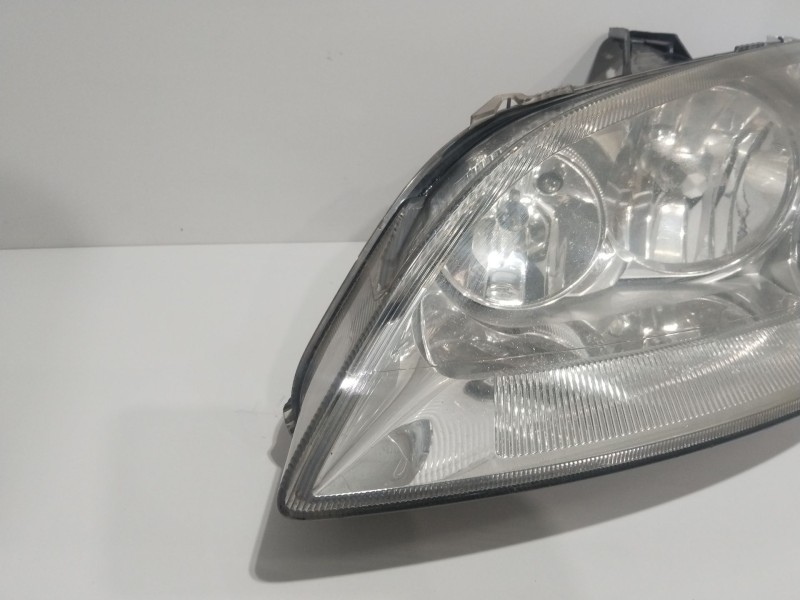 Recambio de faro izquierdo para ford focus c-max (dm2) 2.0 tdci referencia OEM IAM 3M5113101AA  