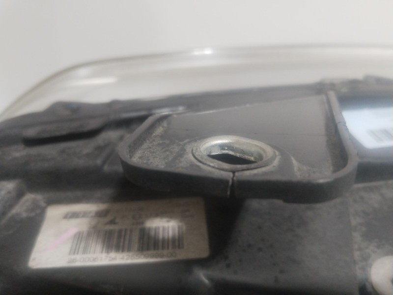 Recambio de faro izquierdo para fiat croma (194_) 2.2 16v referencia OEM IAM 51733561  