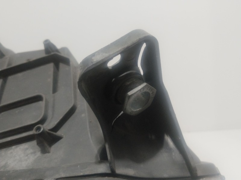 Recambio de faro izquierdo para fiat croma (194_) 2.2 16v referencia OEM IAM 51733561  