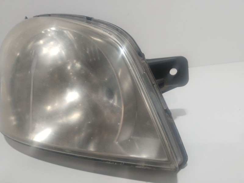 Recambio de faro derecho para hyundai getz (tb) 1.1 referencia OEM IAM 921101C010  