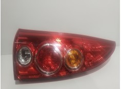 Recambio de piloto trasero izquierdo para mazda premacy (cp) 2.0 td referencia OEM IAM 22061961  