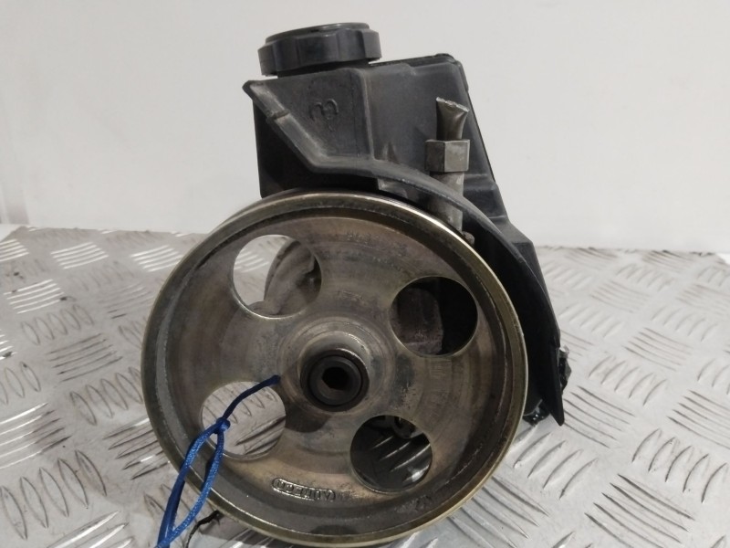 Recambio de bomba direccion para peugeot 206 hatchback (2a/c) 1.6 16v referencia OEM IAM 9636868080  