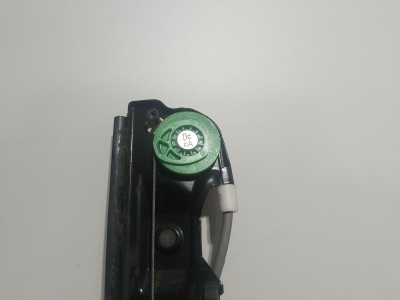 Recambio de elevalunas trasero derecho para bmw 1 (e87) 118 d referencia OEM IAM 6927028  