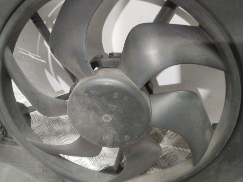 Recambio de electroventilador para renault espace iv (jk0) grand espace initiale referencia OEM IAM 8200387730  
