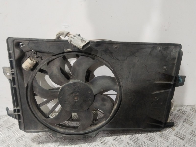Recambio de electroventilador para opel meriva referencia OEM IAM 52401025  