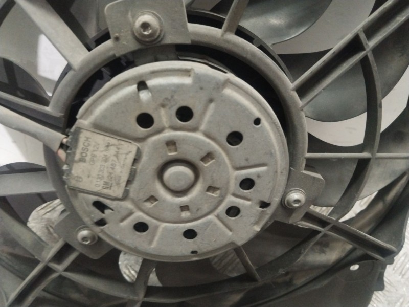 Recambio de electroventilador para opel zafira b cosmo referencia OEM IAM 0130303304  