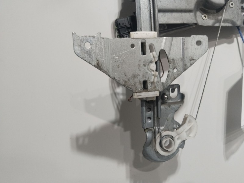 Recambio de elevalunas trasero izquierdo para peugeot 307 break/sw (s2) sw pack + referencia OEM IAM   