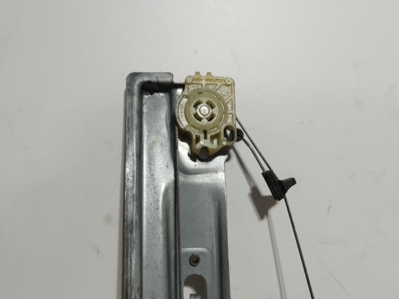 Recambio de elevalunas delantero izquierdo para peugeot 207/207+ (wa_, wc_) 1.4 16v referencia OEM IAM 119856AVG  