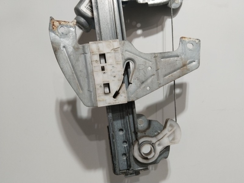 Recambio de elevalunas delantero derecho para citroën c1 (pm_, pn_) 1.4 hdi referencia OEM IAM 400842B  