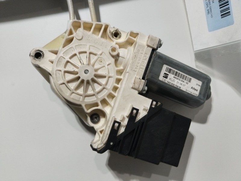 Recambio de elevalunas trasero derecho para seat altea xl (5p5, 5p8) 1.6 referencia OEM IAM 995915334  