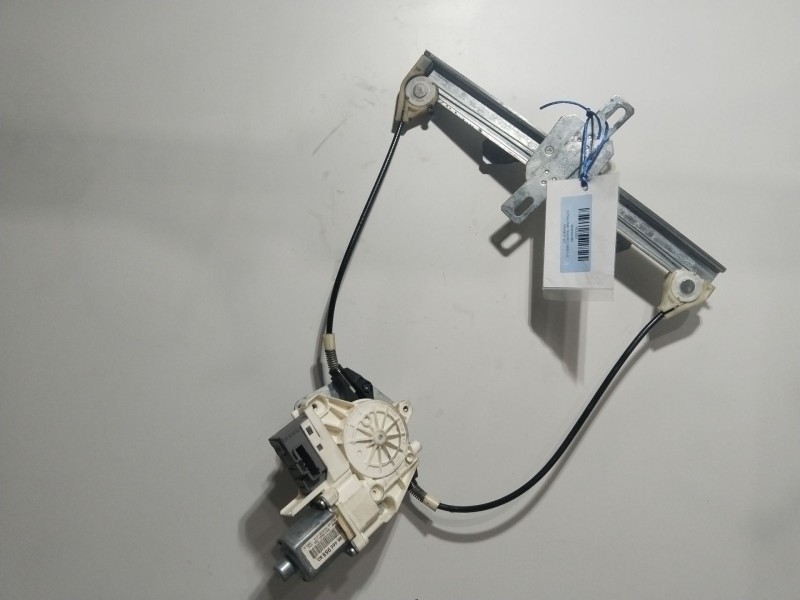 Recambio de elevalunas trasero derecho para peugeot 407 st confort referencia OEM IAM 9646595580  