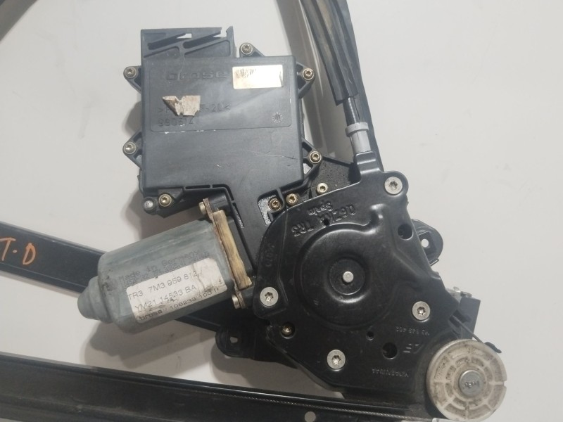 Recambio de elevalunas trasero derecho para seat alhambra (7v8) sxe referencia OEM IAM 7M3959812  