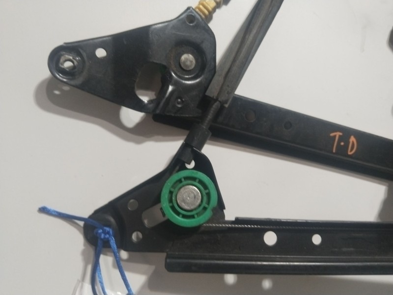 Recambio de elevalunas trasero derecho para seat alhambra (7v8) sxe referencia OEM IAM 7M3959812  