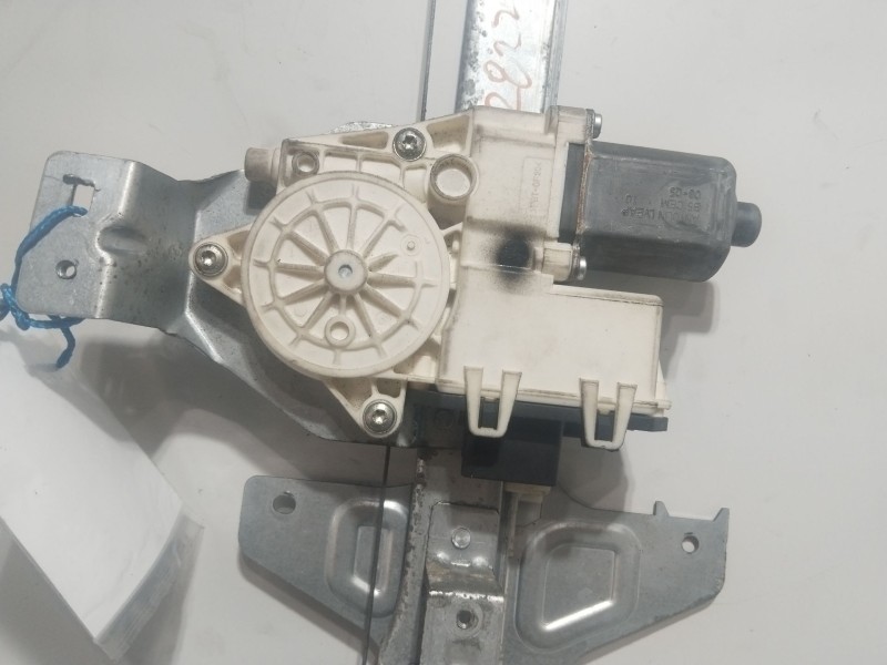 Recambio de elevalunas trasero derecho para citroën c4 berlina exclusive referencia OEM IAM 1137328167  