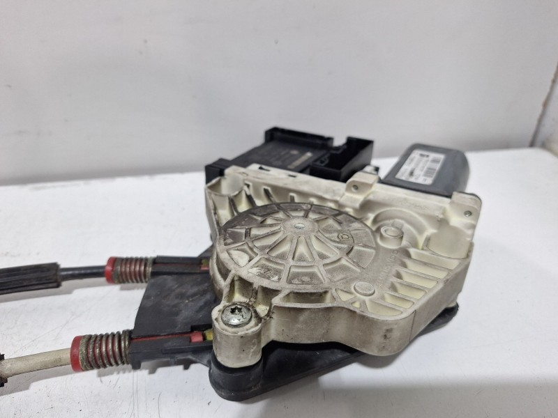 Recambio de elevalunas delantero izquierdo para seat altea xl (5p5, 5p8) 1.6 referencia OEM IAM 5P0837401N 0293081106 