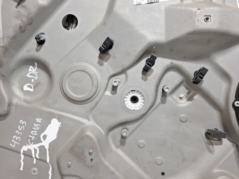 Recambio de elevalunas delantero derecho para skoda octavia berlina (1z3) executive referencia OEM IAM 1Z1837462  