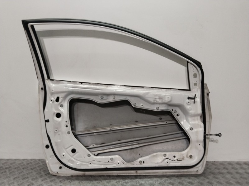 Recambio de puerta delantera izquierda para mazda 2 (de_, dh_) 1.3 (de3fs) referencia OEM IAM DJY15902XC  BLANCO