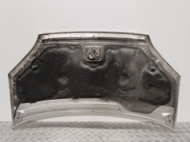 Recambio de capot para ford focus berlina (cap) ghia referencia OEM IAM 1505771  PLATA