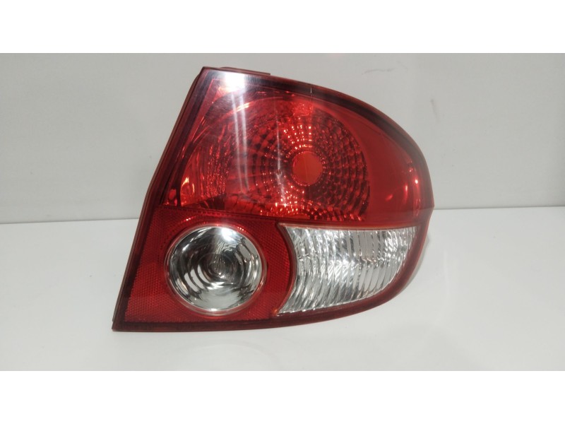 Recambio de piloto trasero derecho para hyundai getz (tb) 1.1 referencia OEM IAM 924021CXXX  