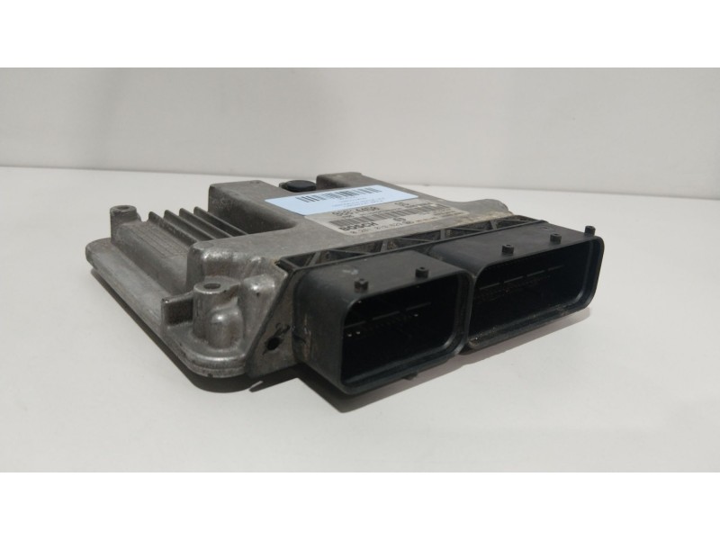 Recambio de centralita motor uce para chevrolet epica lt referencia OEM IAM 0281013629  